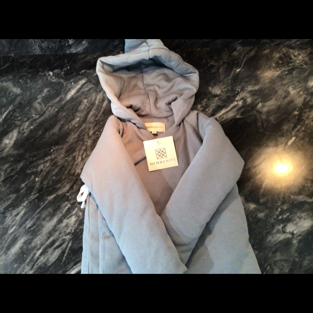 Beautiful kids wrap coat!